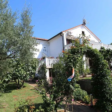 Apartament In - Insel Krk 53305 Malinska